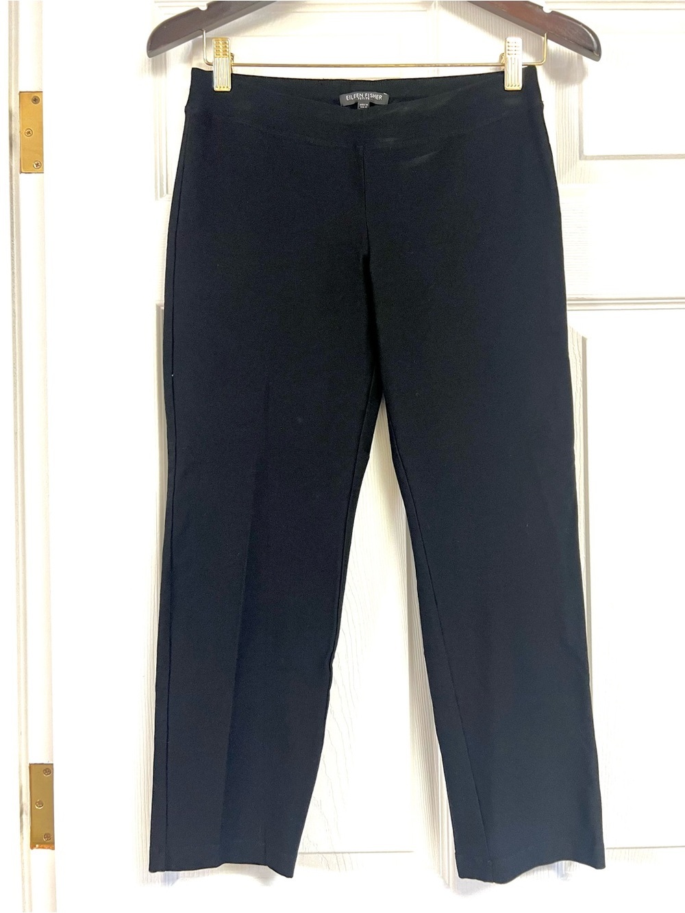 Eileen Fisher SP black pull-on straight legs elastic waist band stretch classic
